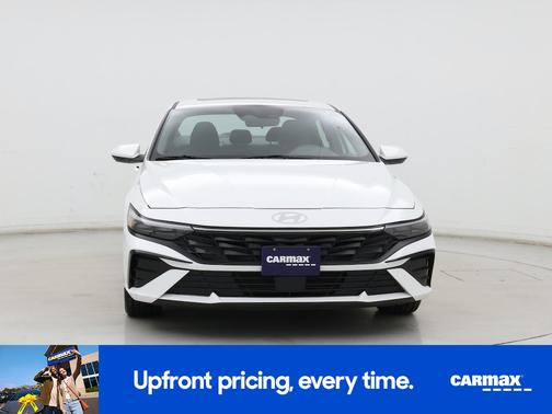 White 2025 Hyundai ELANTRA SEL Convenience