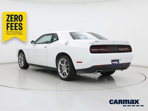 White 2022 Dodge Challenger SXT