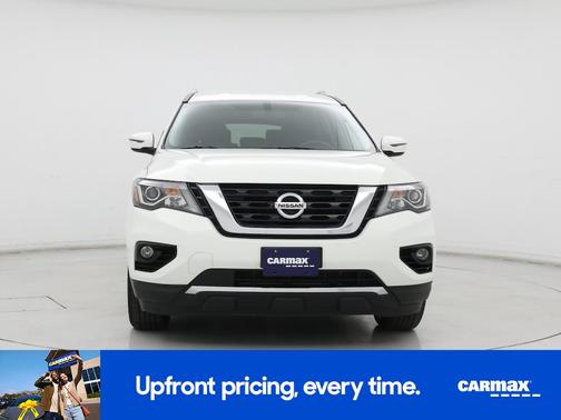 2020 Nissan Pathfinder SV