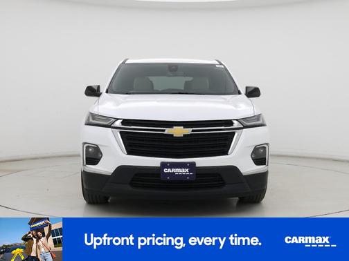White 2023 Chevrolet Traverse LS