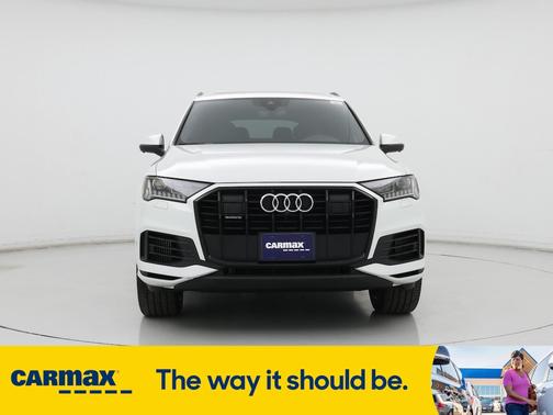 2023 Audi Q7 Premium Plus