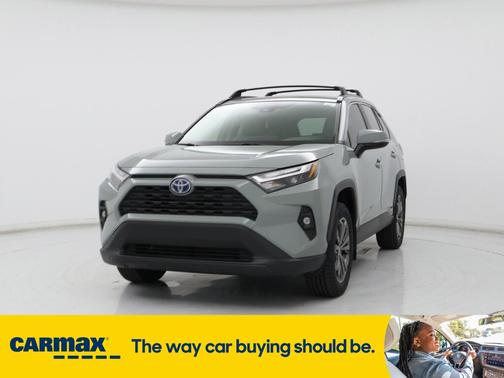 2022 Toyota RAV4 Hybrid XLE
