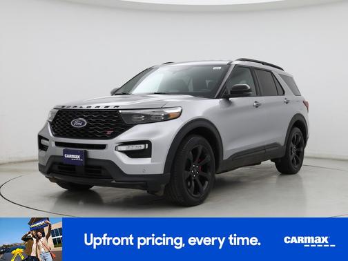Silver 2022 Ford Explorer ST