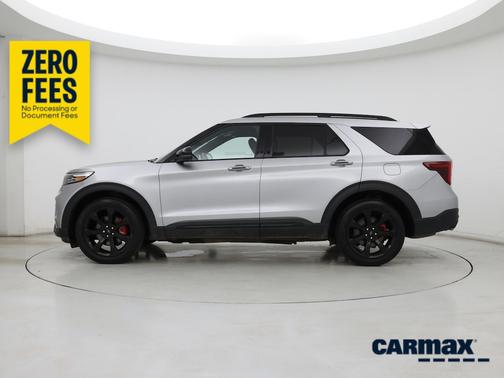 Silver 2022 Ford Explorer ST