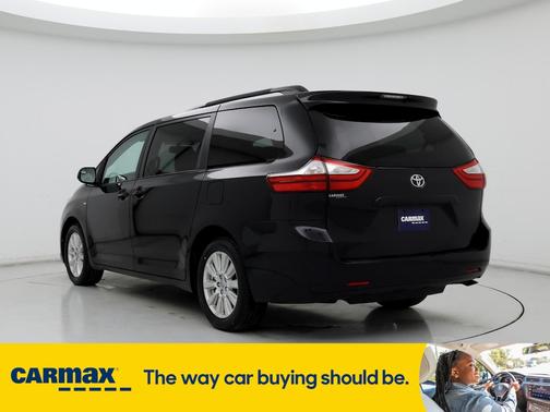 2017 Toyota Sienna LE