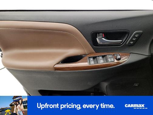 2020 Toyota Sienna Limited Premium