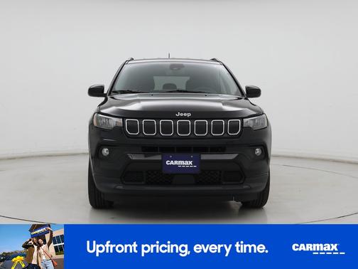 Black 2022 Jeep Compass Latitude