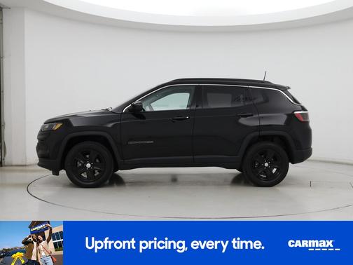 Black 2022 Jeep Compass Latitude