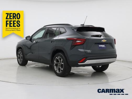 Gray 2025 Chevrolet Trax LT