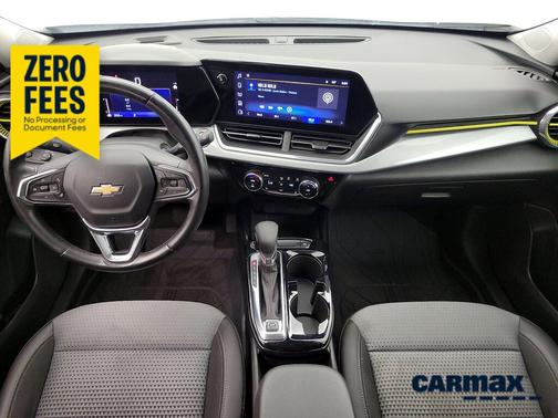 White 2024 Chevrolet Trax LT