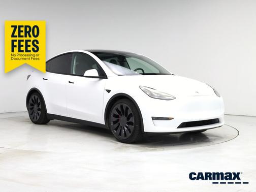 White 2023 Tesla Model Y
