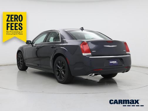 Black 2017 Chrysler 300 Limited