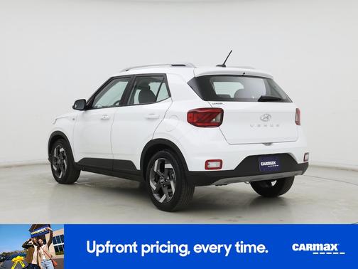 White 2025 Hyundai VENUE SEL