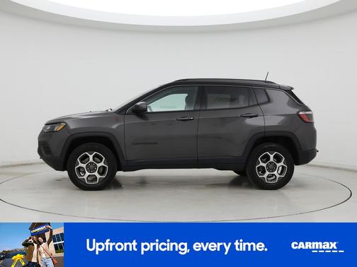 Gray 2022 Jeep Compass Trailhawk