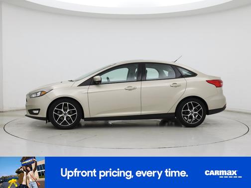 Gold 2018 Ford Focus SEL