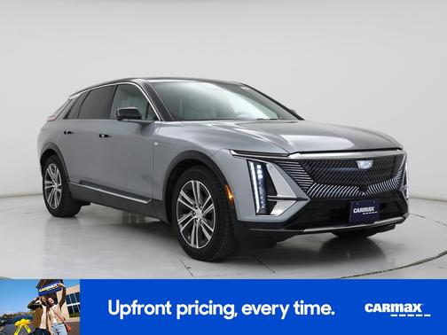 Silver 2024 Cadillac LYRIQ Luxury 3
