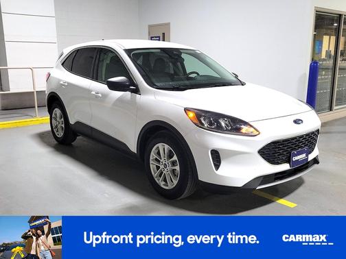 White 2022 Ford Escape SE