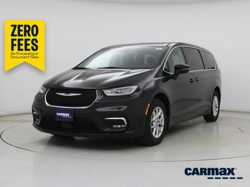 Black 2023 Chrysler Pacifica Touring L