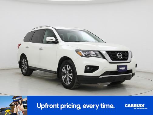 2017 Nissan Pathfinder SL