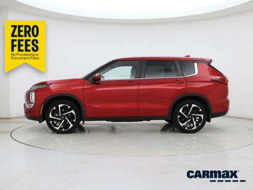 Red 2022 Mitsubishi Outlander SE