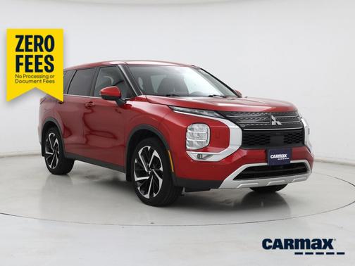Red 2022 Mitsubishi Outlander SE