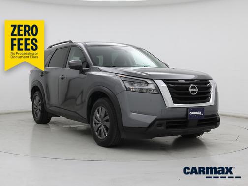 Gray 2025 Nissan Pathfinder SV