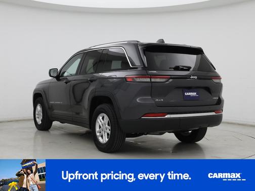 Gray 2023 Jeep Grand Cherokee Laredo