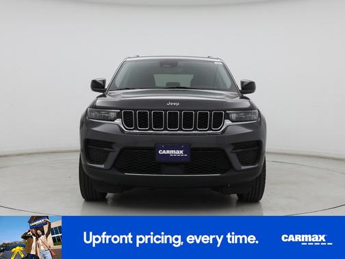 Gray 2023 Jeep Grand Cherokee Laredo