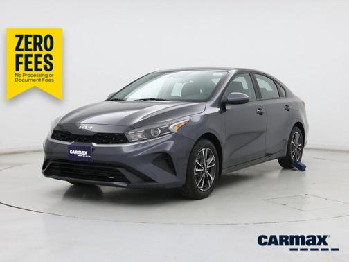 Gray 2024 Kia Forte LXS