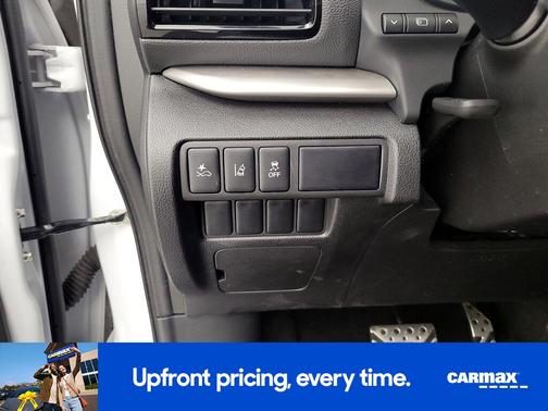 White 2022 Mitsubishi Eclipse Cross LE