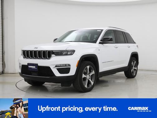 White 2023 Jeep Grand Cherokee 4xe