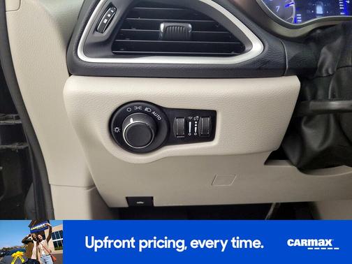 2023 Chrysler Voyager LX