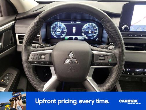 2023 Mitsubishi Outlander PHEV SE