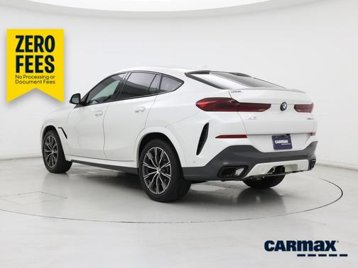 White 2022 BMW X6 xDrive40i