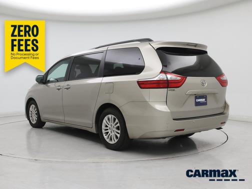Tan 2016 Toyota Sienna XLE Premium
