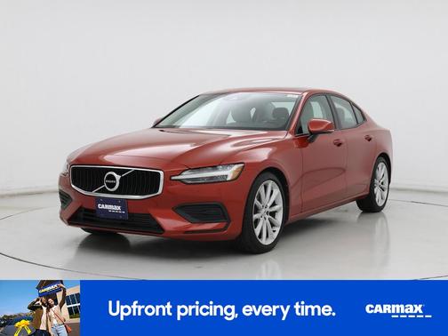 2019 Volvo S60 T6 Momentum
