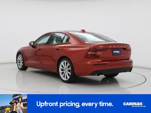 2019 Volvo S60 T6 Momentum