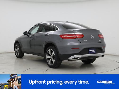 Gray 2019 Mercedes-Benz GLC 300