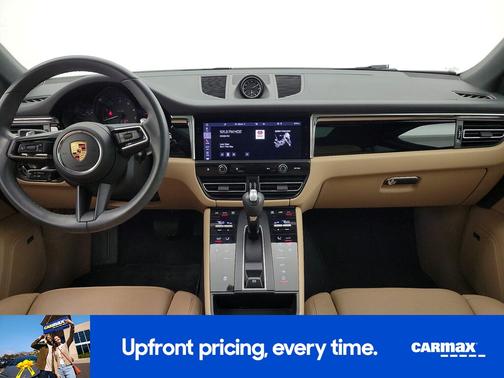 2022 Porsche Macan 