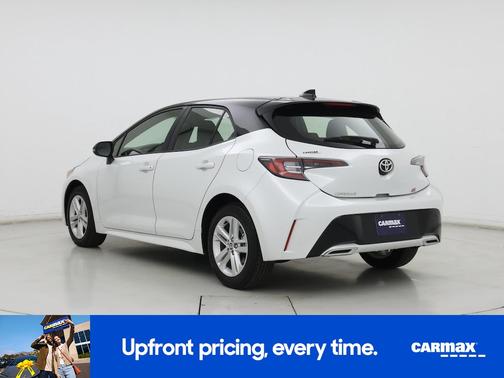 White 2021 Toyota Corolla Hatchback SE