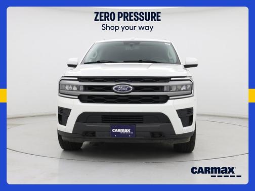 White 2024 Ford Expedition Max XLT