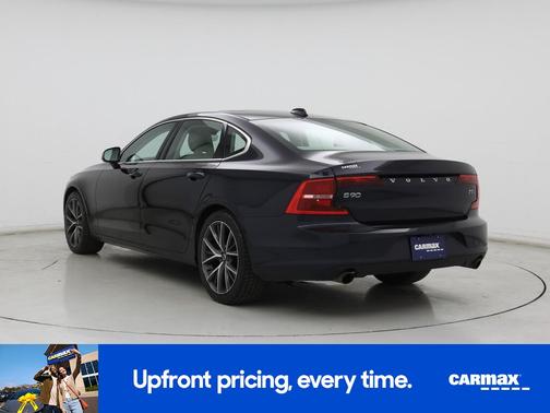 Blue 2019 Volvo S90 T5 Momentum