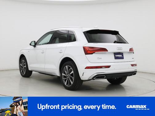 White 2024 Audi Q5 S-Line Premium Plus