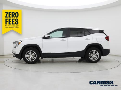 White 2024 GMC Terrain SLE