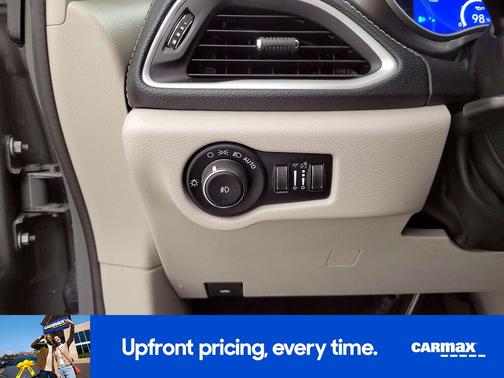 Gray 2022 Chrysler Pacifica Hybrid Touring L