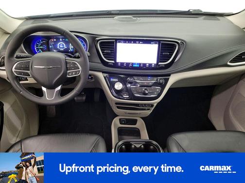 Gray 2022 Chrysler Pacifica Hybrid Touring L