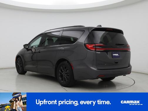 Gray 2023 Chrysler Pacifica Touring