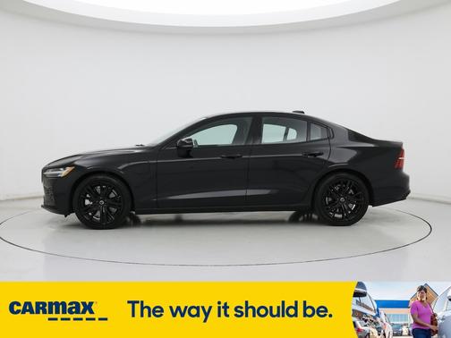 2023 Volvo S60 Recharge Plug-In Hybrid T8 Plus Black Edition