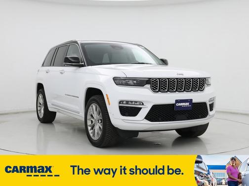 2022 Jeep Grand Cherokee Summit