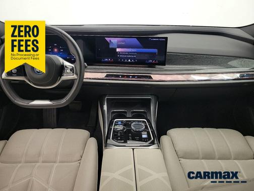 White 2023 BMW i7 XDrive60